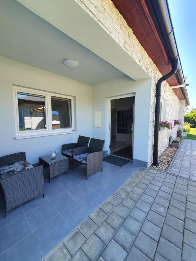Apartman Kurdejov Густопече Экстерьер фото