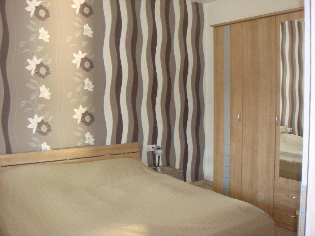 Apartman Kurdejov Густопече Экстерьер фото