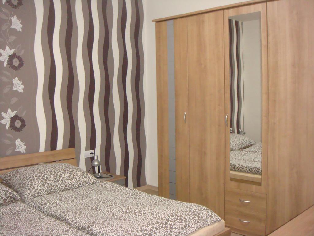Apartman Kurdejov Густопече Экстерьер фото